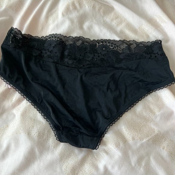 Victoria’s Secret black lace hiphugger /hipster underwear panties size small nwt - Picture 4 of 4